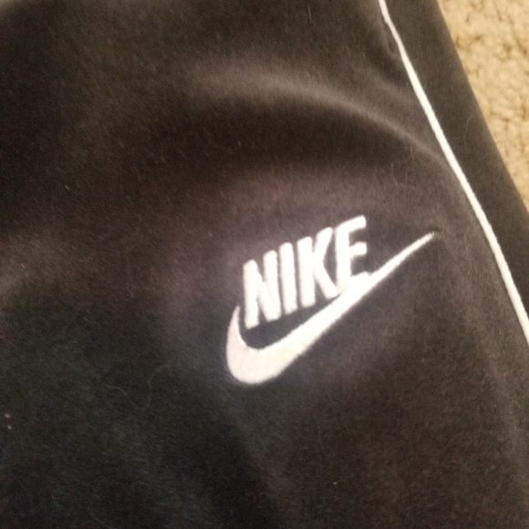 Nike sweat pants - Picture 2 of 4